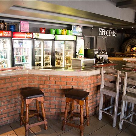Savoy Hotel Jeffreys Bay Exterior foto