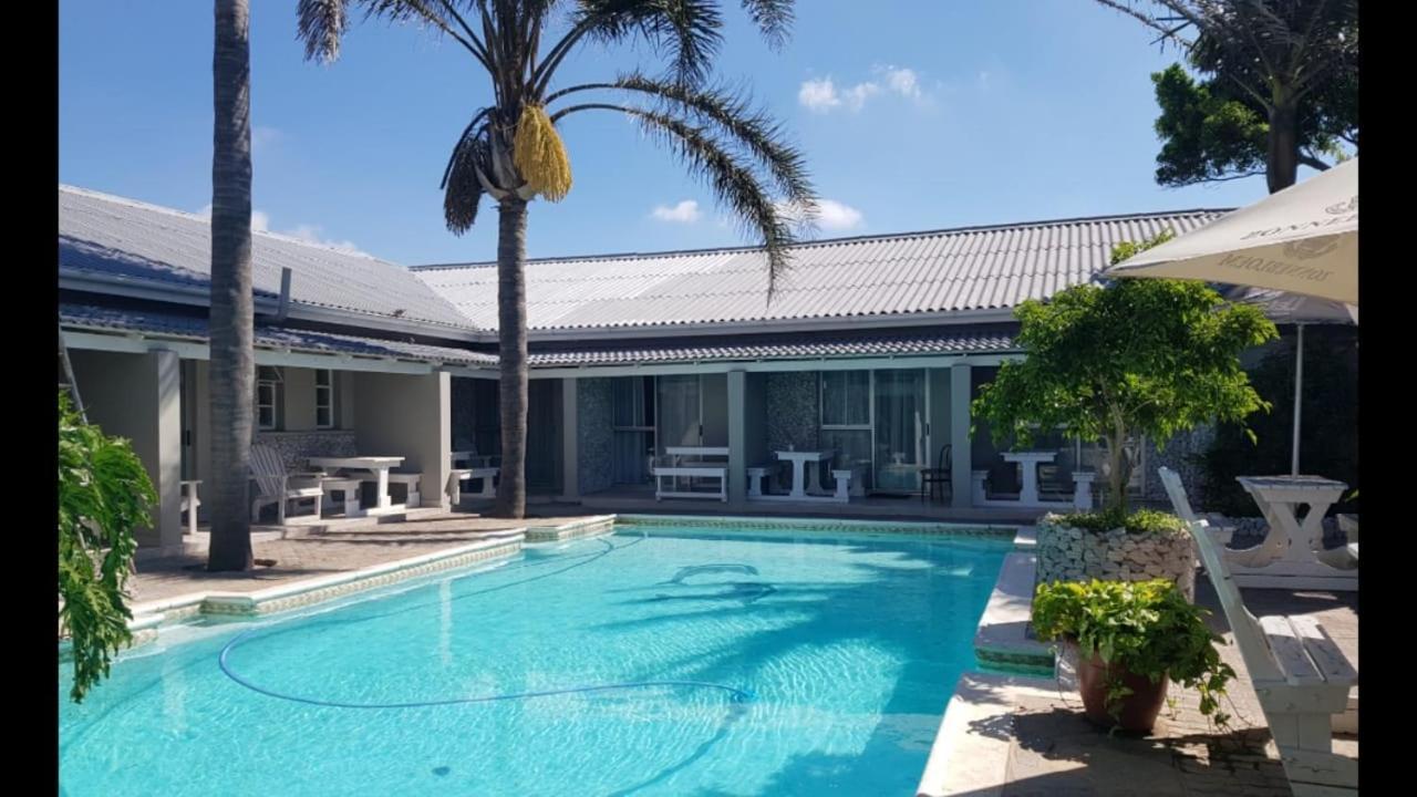 Savoy Hotel Jeffreys Bay Exterior foto